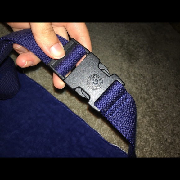 Kipling Ink Blue Fanny Pack - Picture 7 of 8